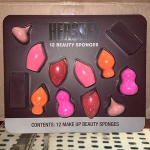 NIB Hersheys Beauty Sponges (12 )